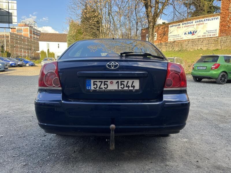 2005 Toyota AVENSIS - 6