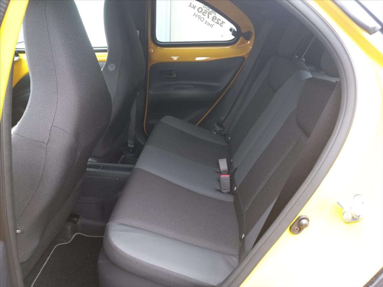 2025 Toyota Aygo - 11