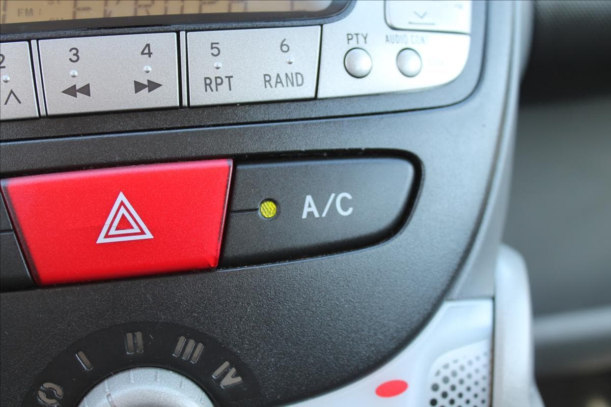 2011 Toyota AYGO - 14