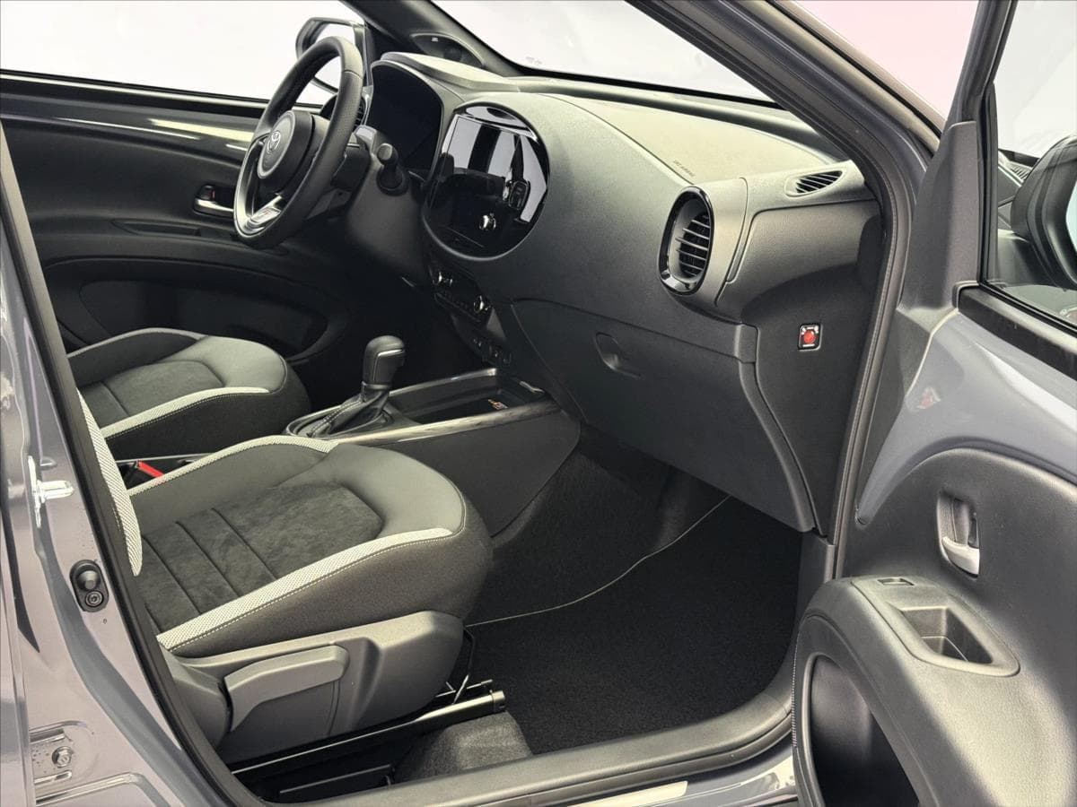 2026 Toyota AYGO - 7