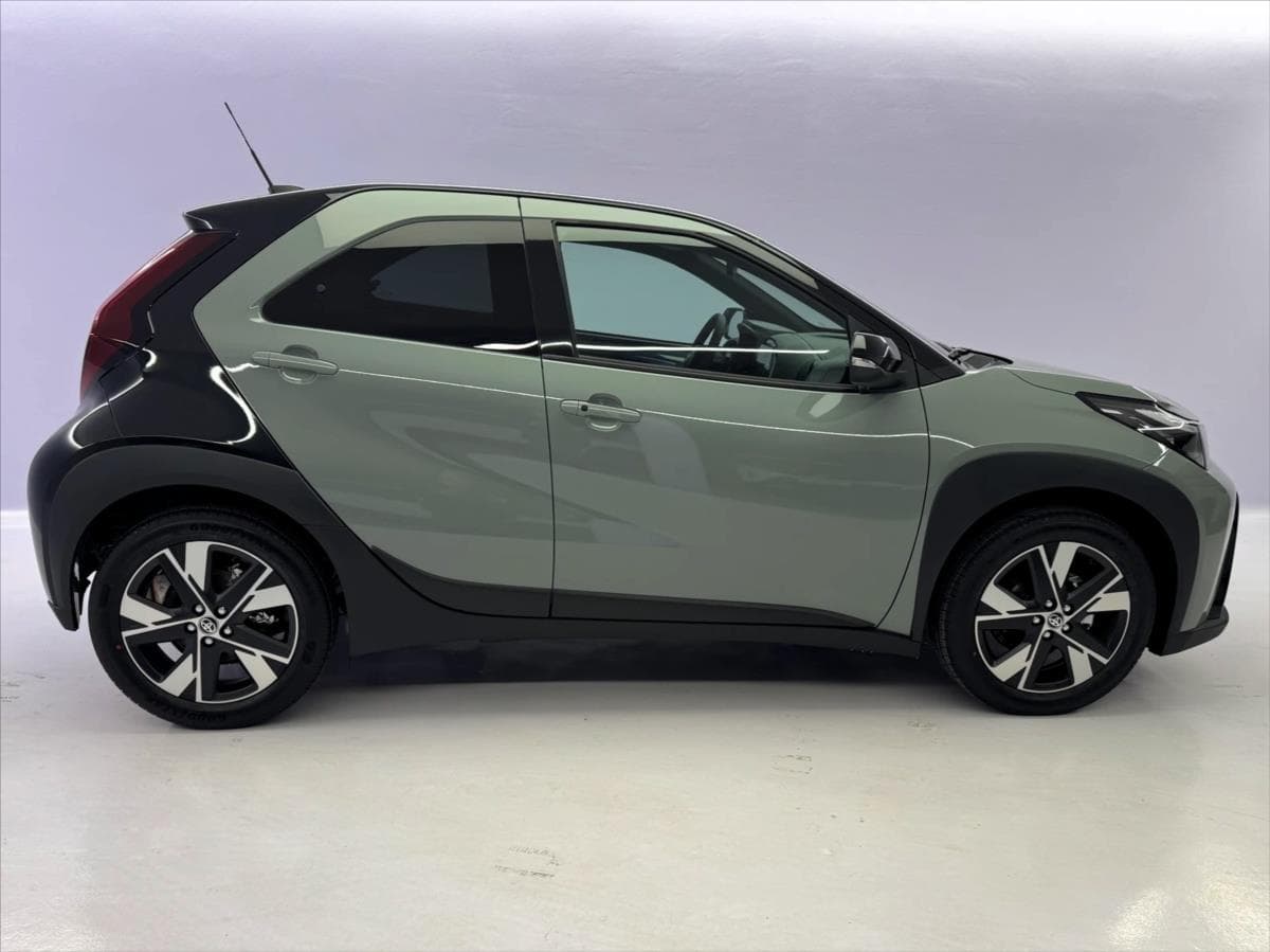 2026 Toyota AYGO - 3