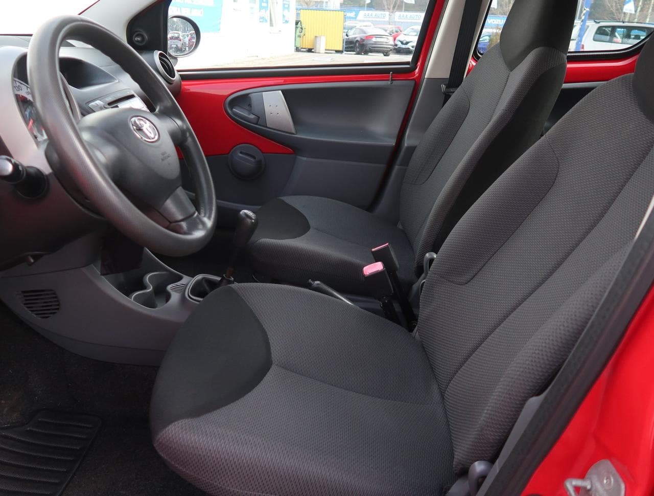 2006 Toyota Aygo - 16