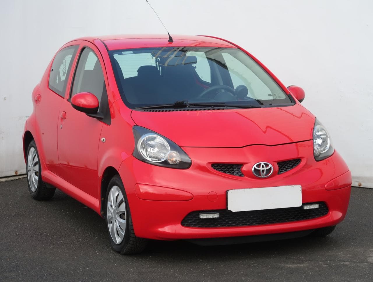 Toyota Aygo 1.4 D-4D 40kW hatchback