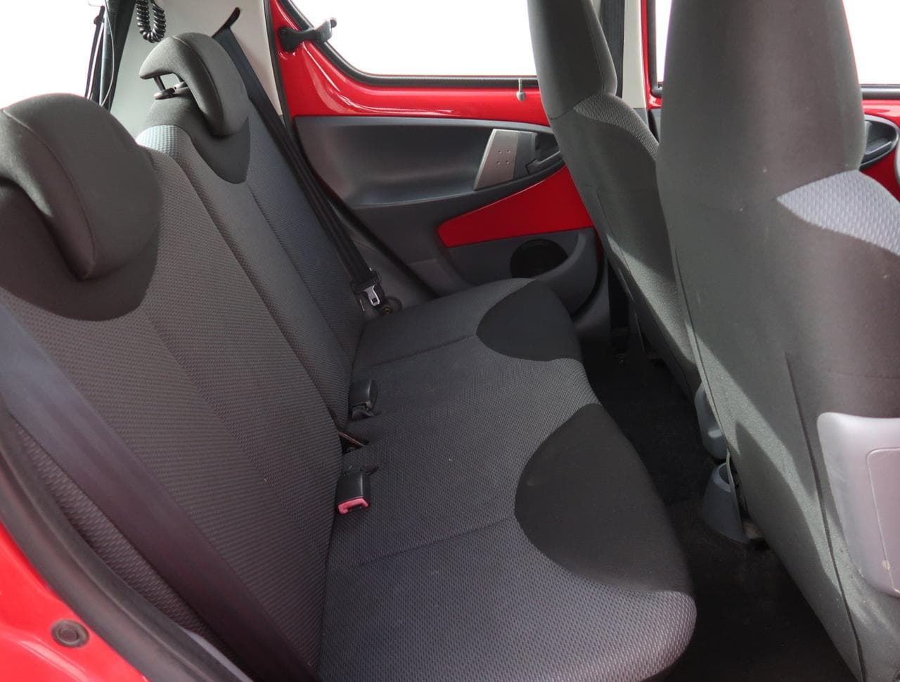 2006 Toyota Aygo - 13