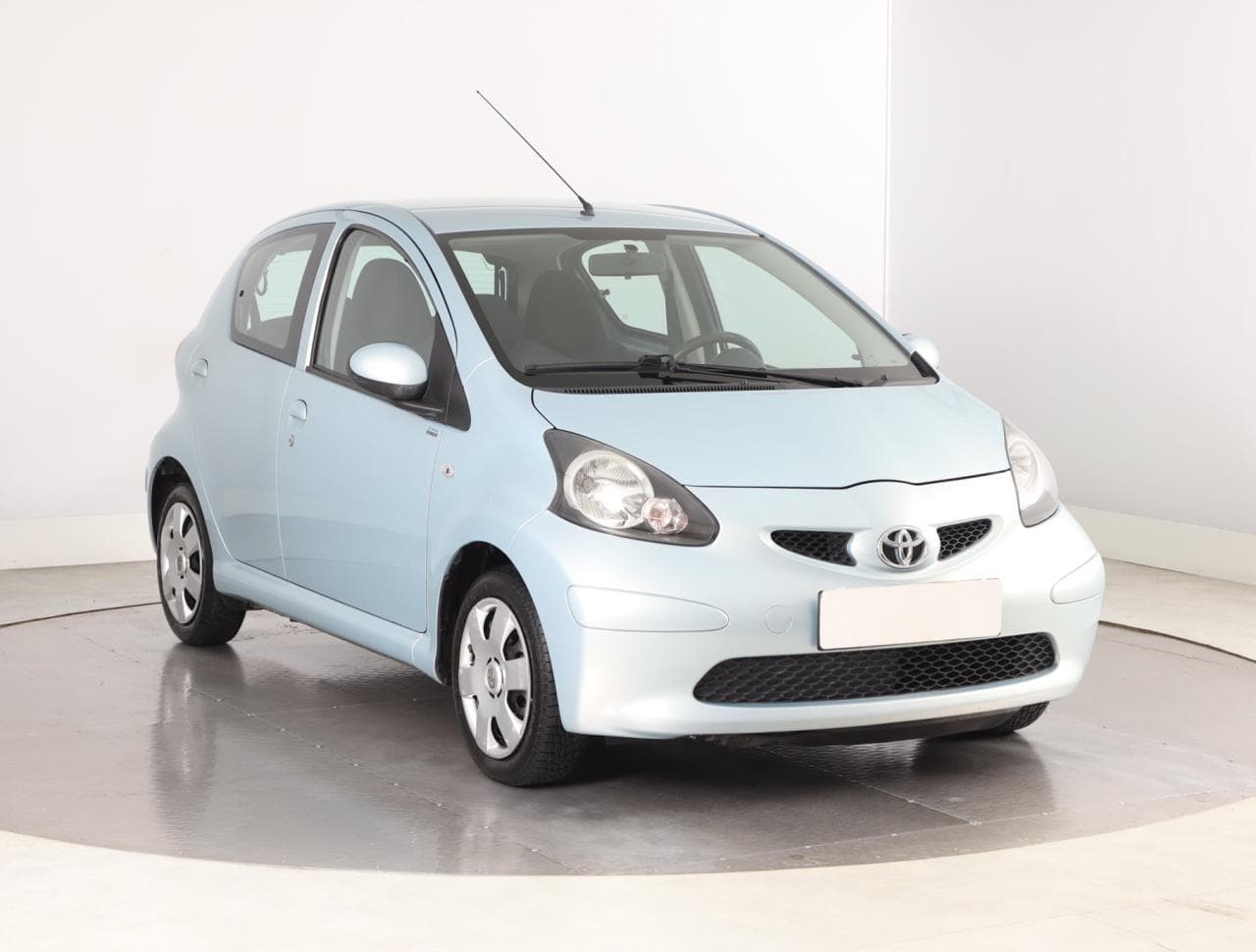Toyota Aygo 1.0 VVT-i 50kW hatchback