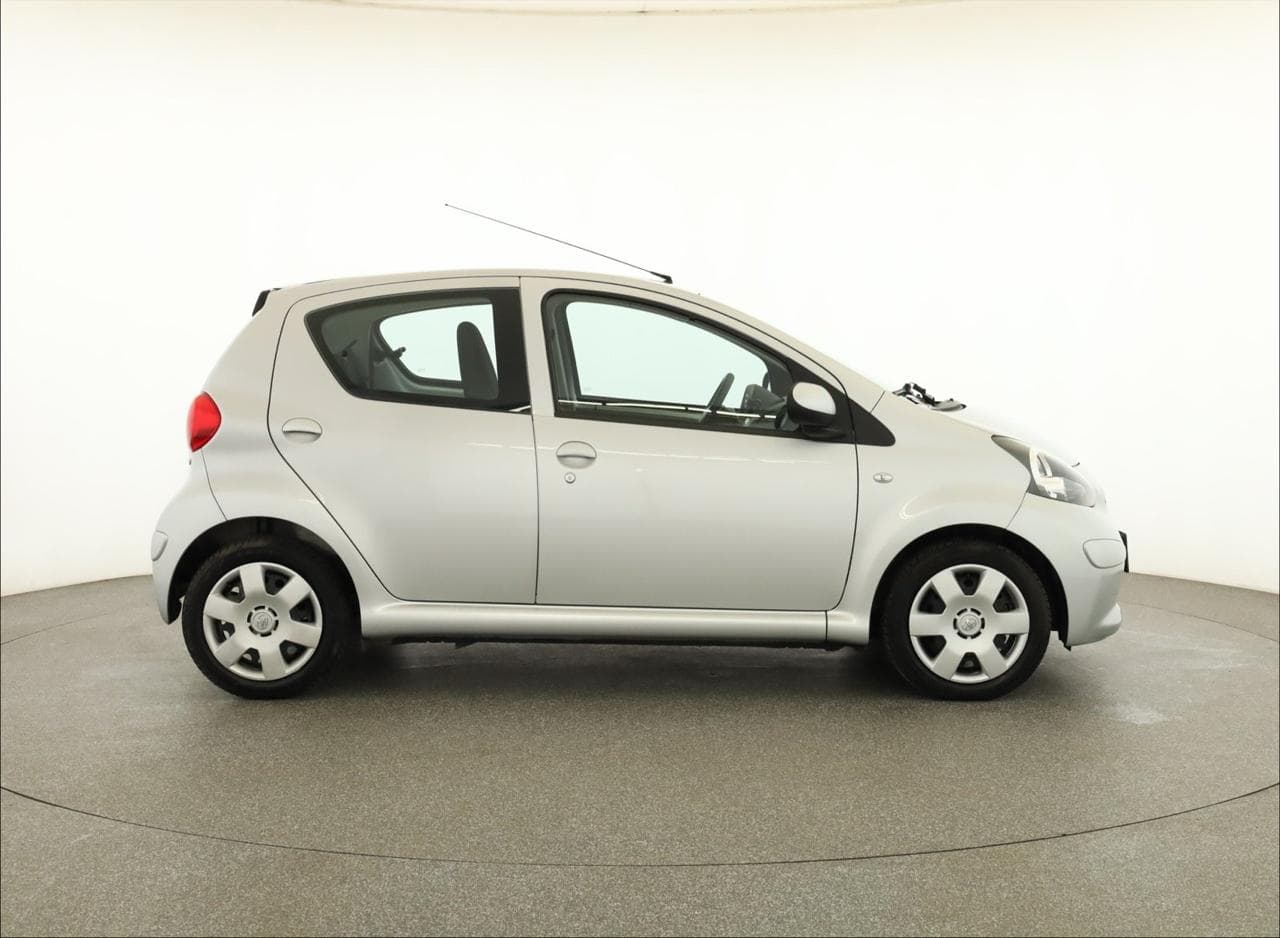 2008 Toyota Aygo - 15