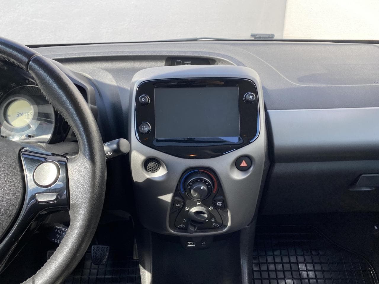 2020 Toyota Aygo - 23