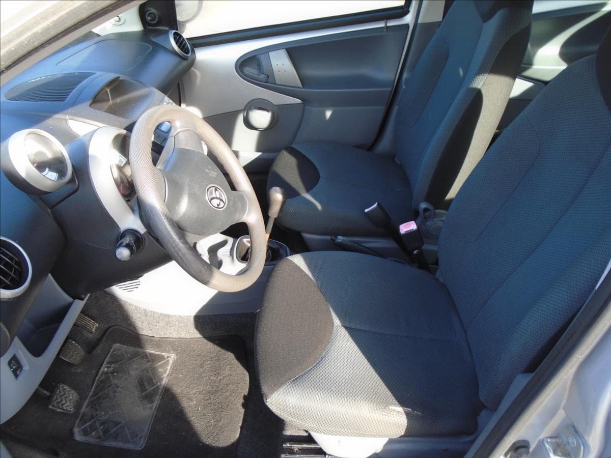 2006 Toyota Aygo - 10