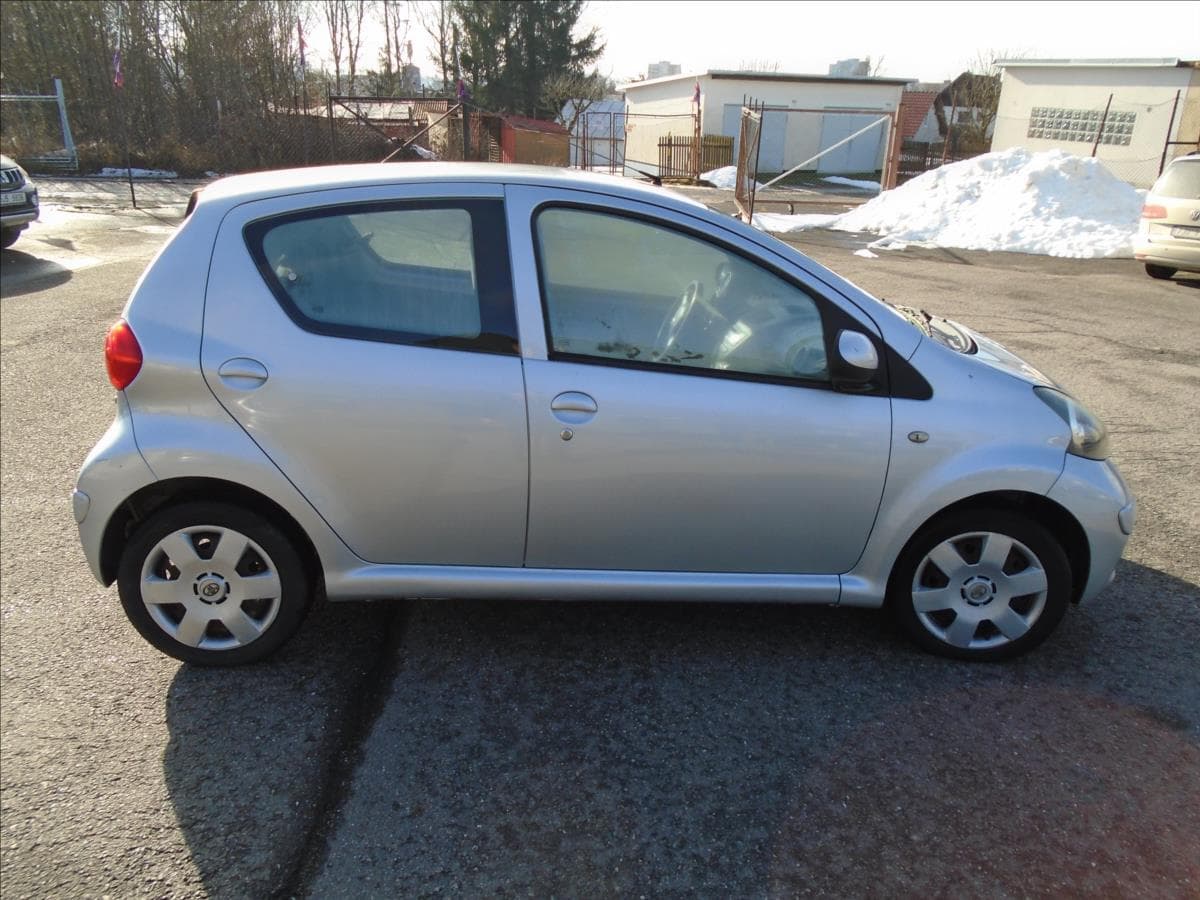 2006 Toyota Aygo - 5