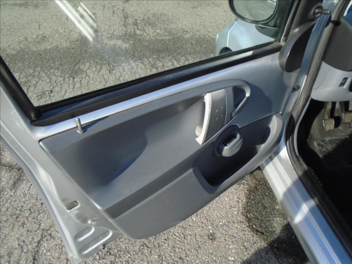 2006 Toyota Aygo - 9