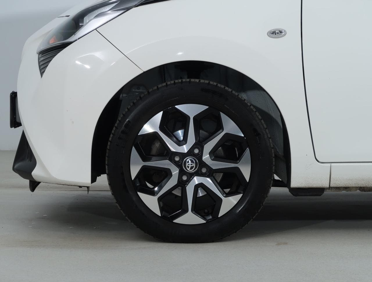 2019 Toyota AYGO - 20