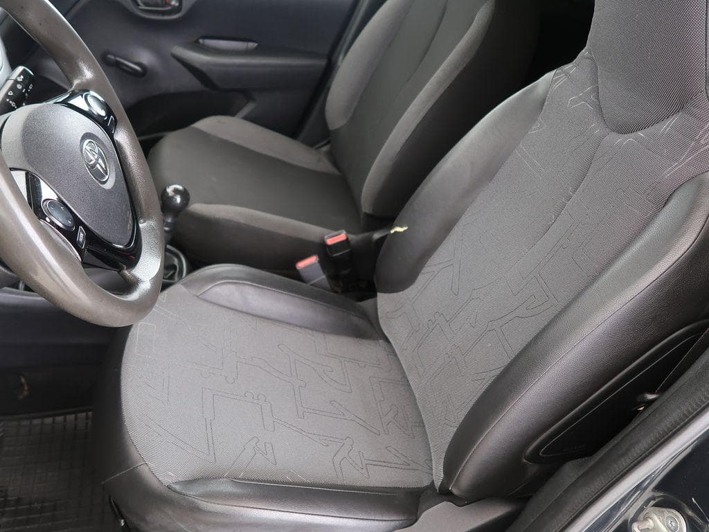 2020 Toyota AYGO - 9