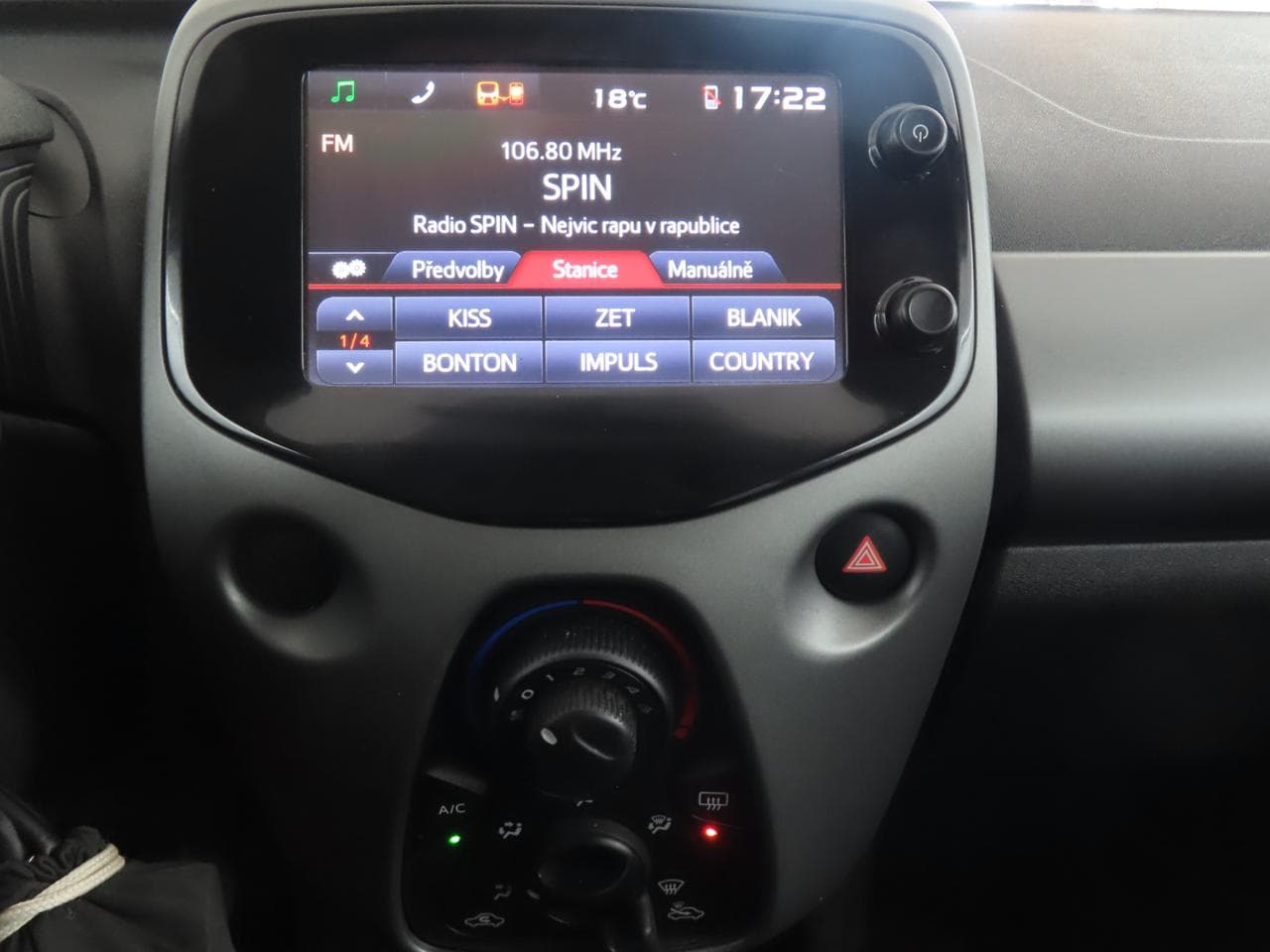 2018 Toyota AYGO - 18