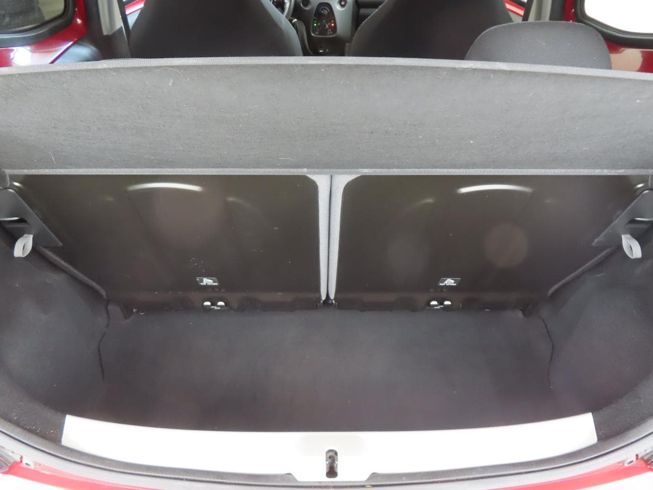 2018 Toyota AYGO - 19