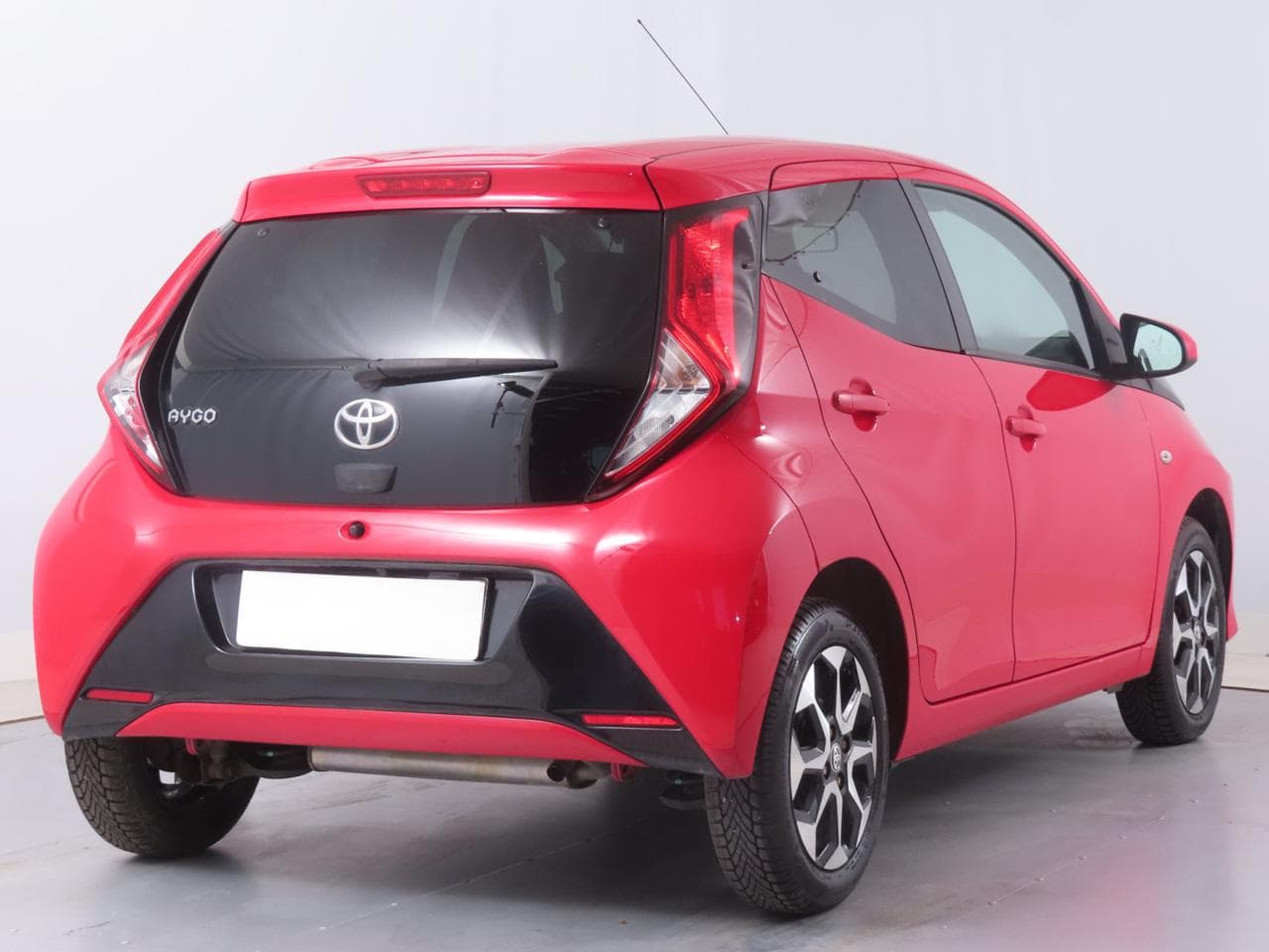 2018 Toyota AYGO - 7