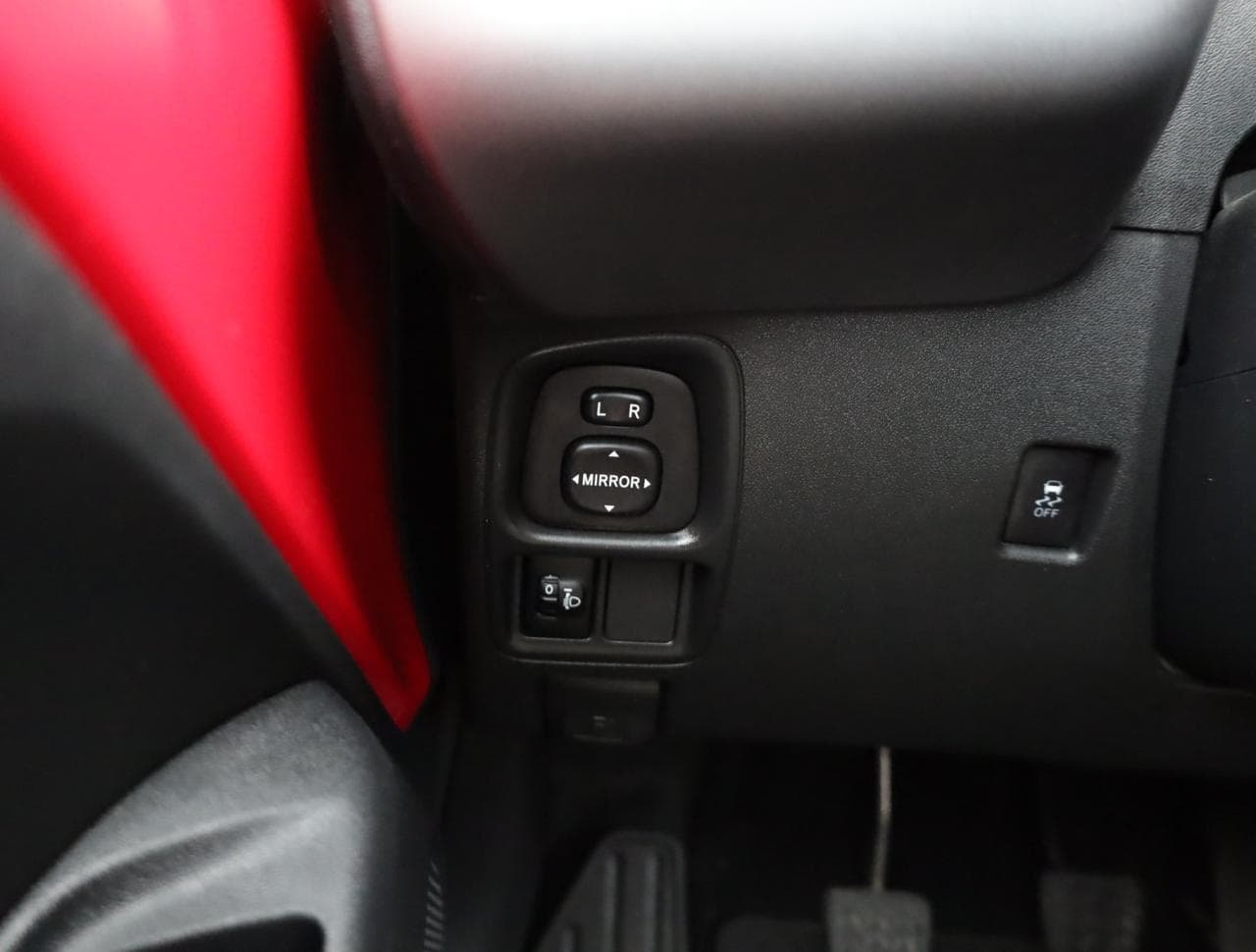 2018 Toyota AYGO - 19