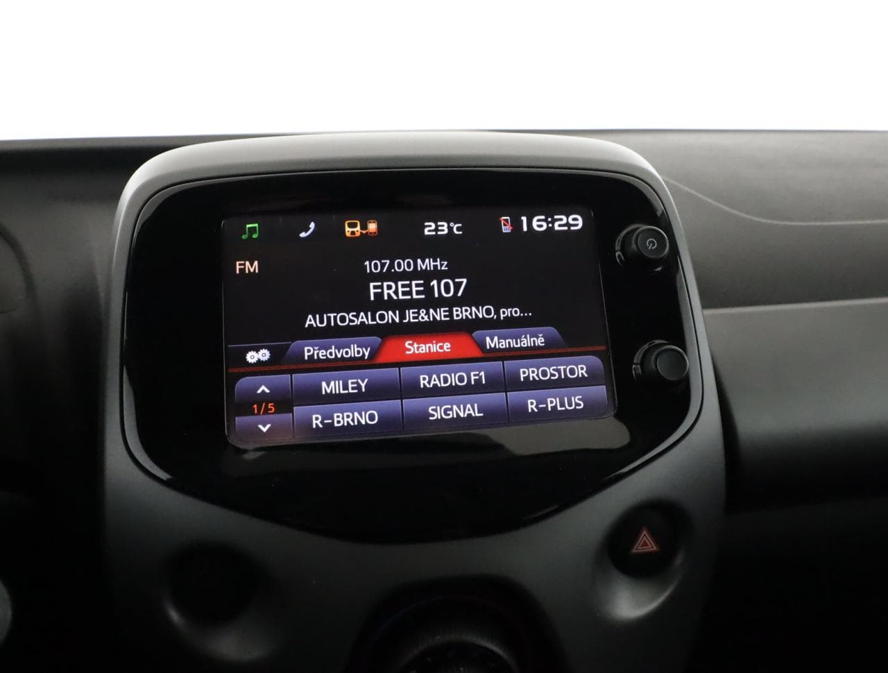 2018 Toyota AYGO - 16