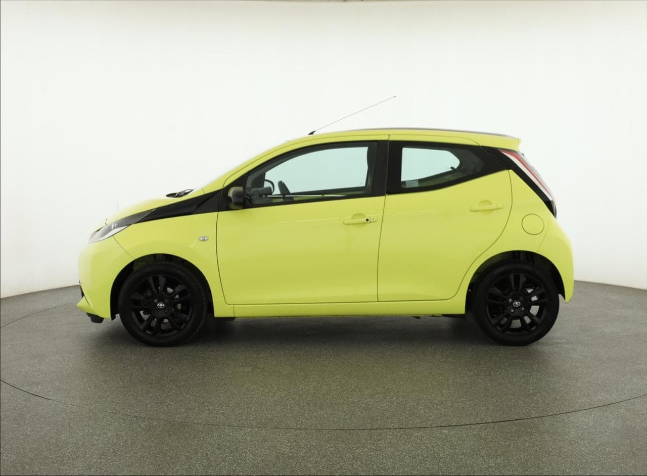 2016 Toyota AYGO - 4