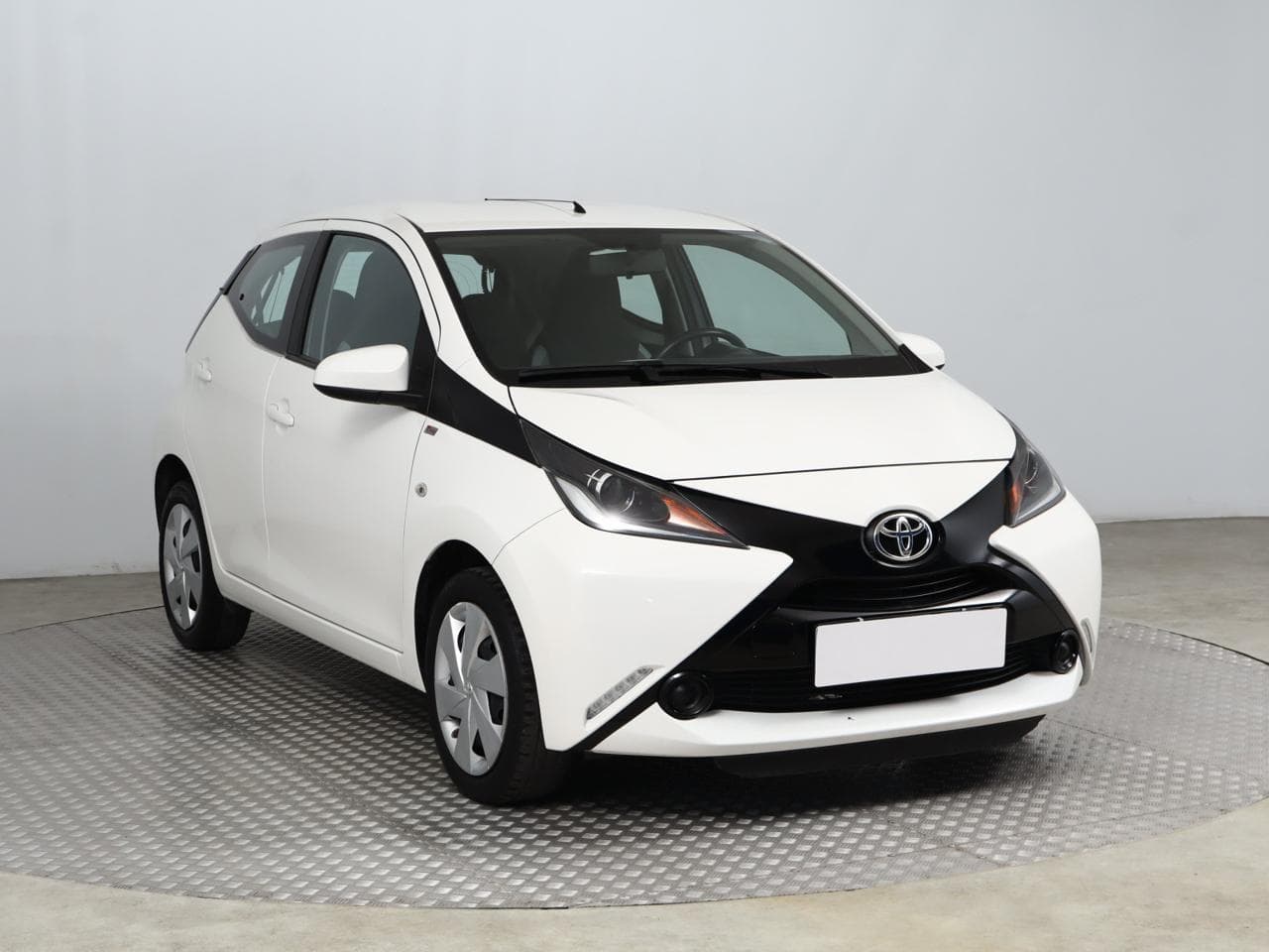 2015 Toyota AYGO