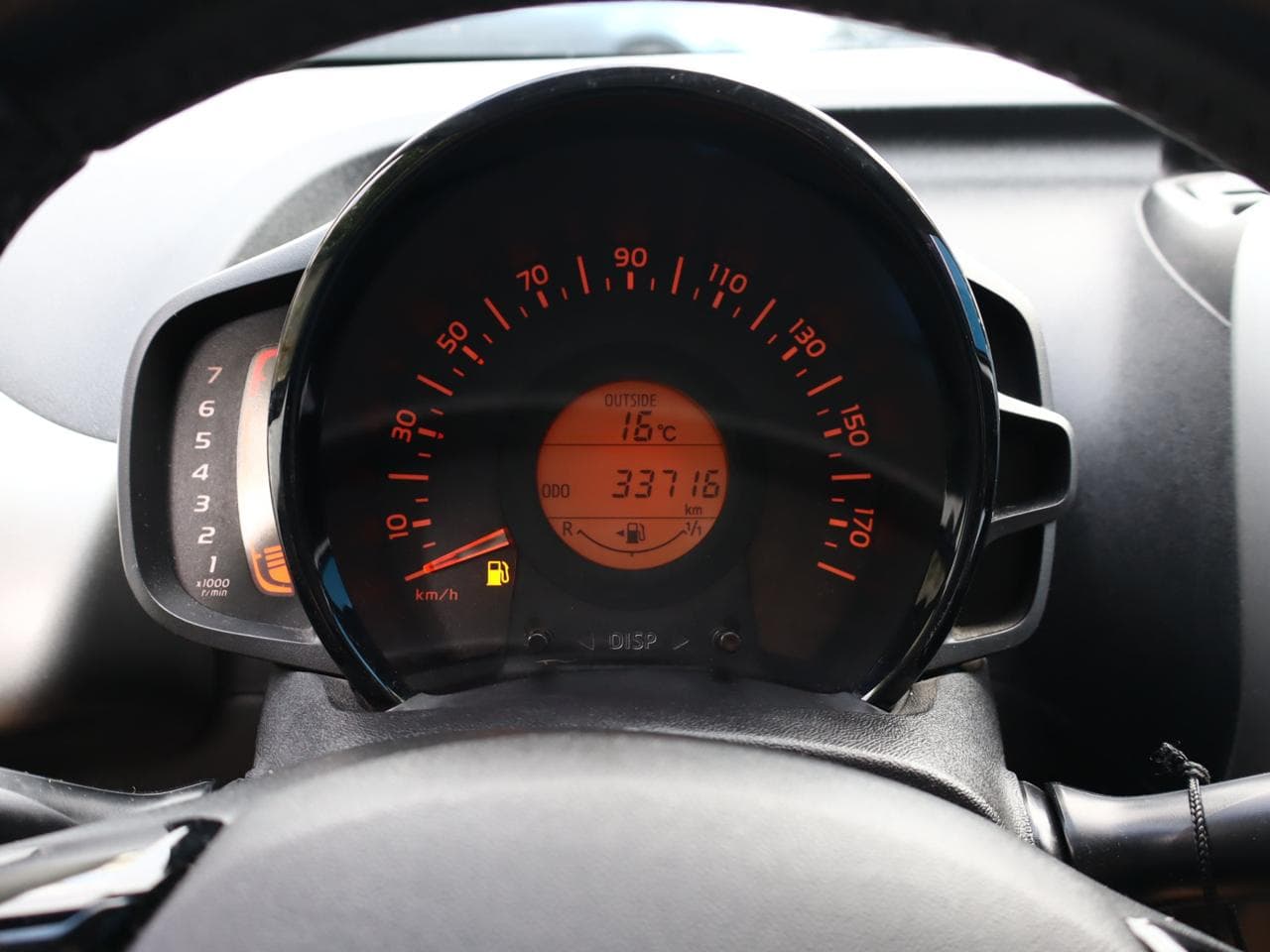 2015 Toyota AYGO - 26