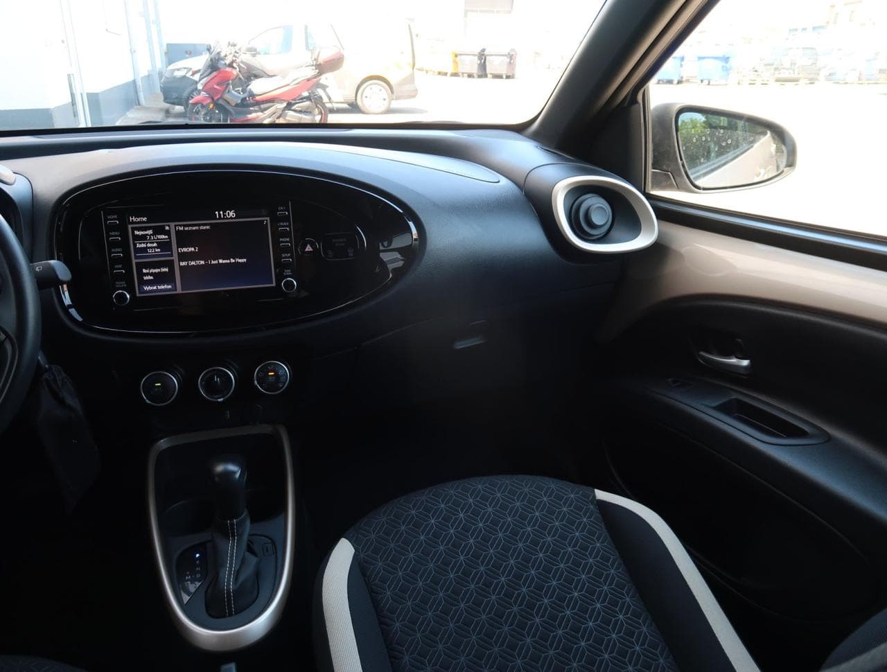2022 Toyota AYGO - 20