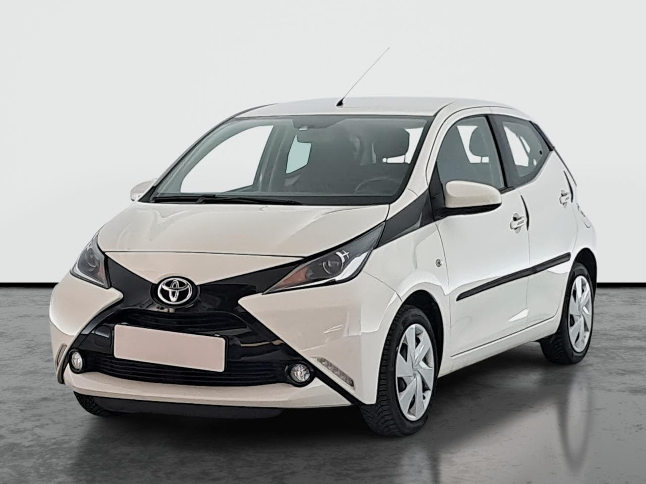 2017 Toyota AYGO - 3