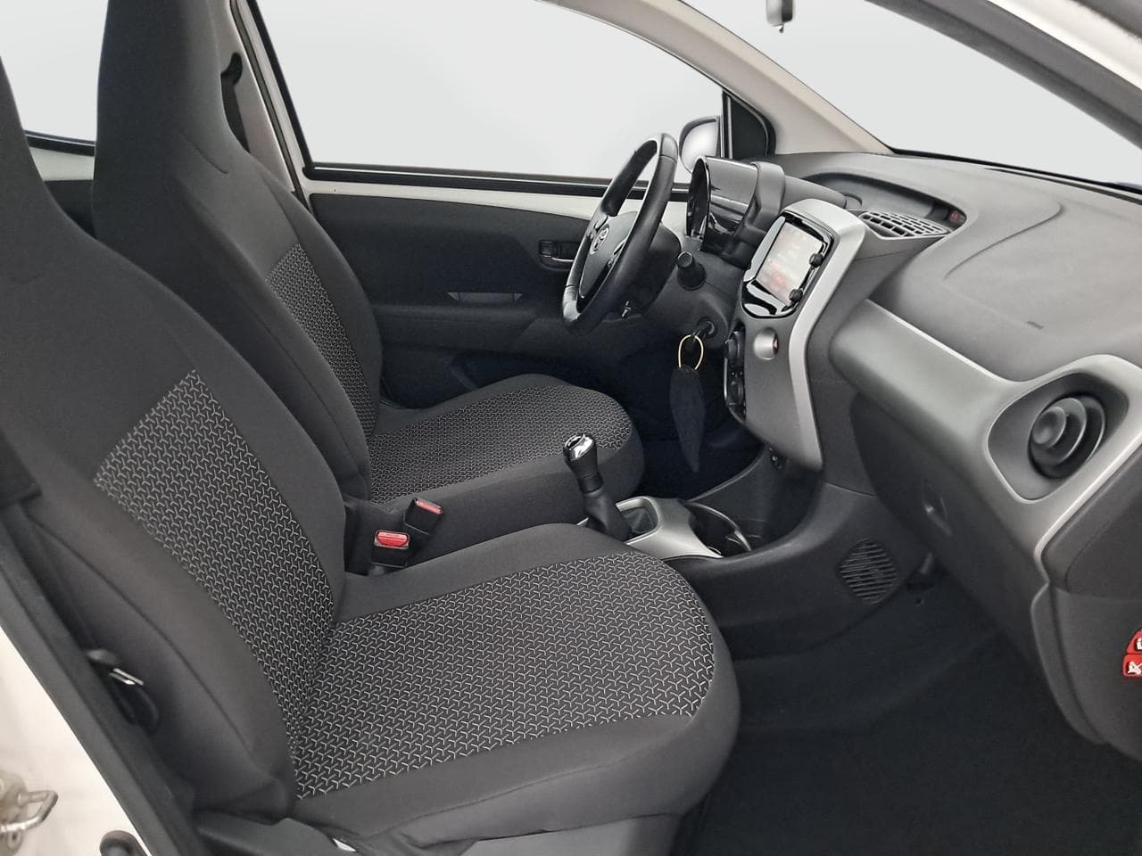 2017 Toyota AYGO - 11