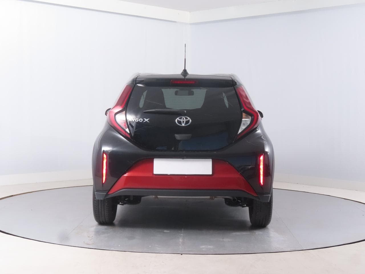 2023 Toyota AYGO - 6