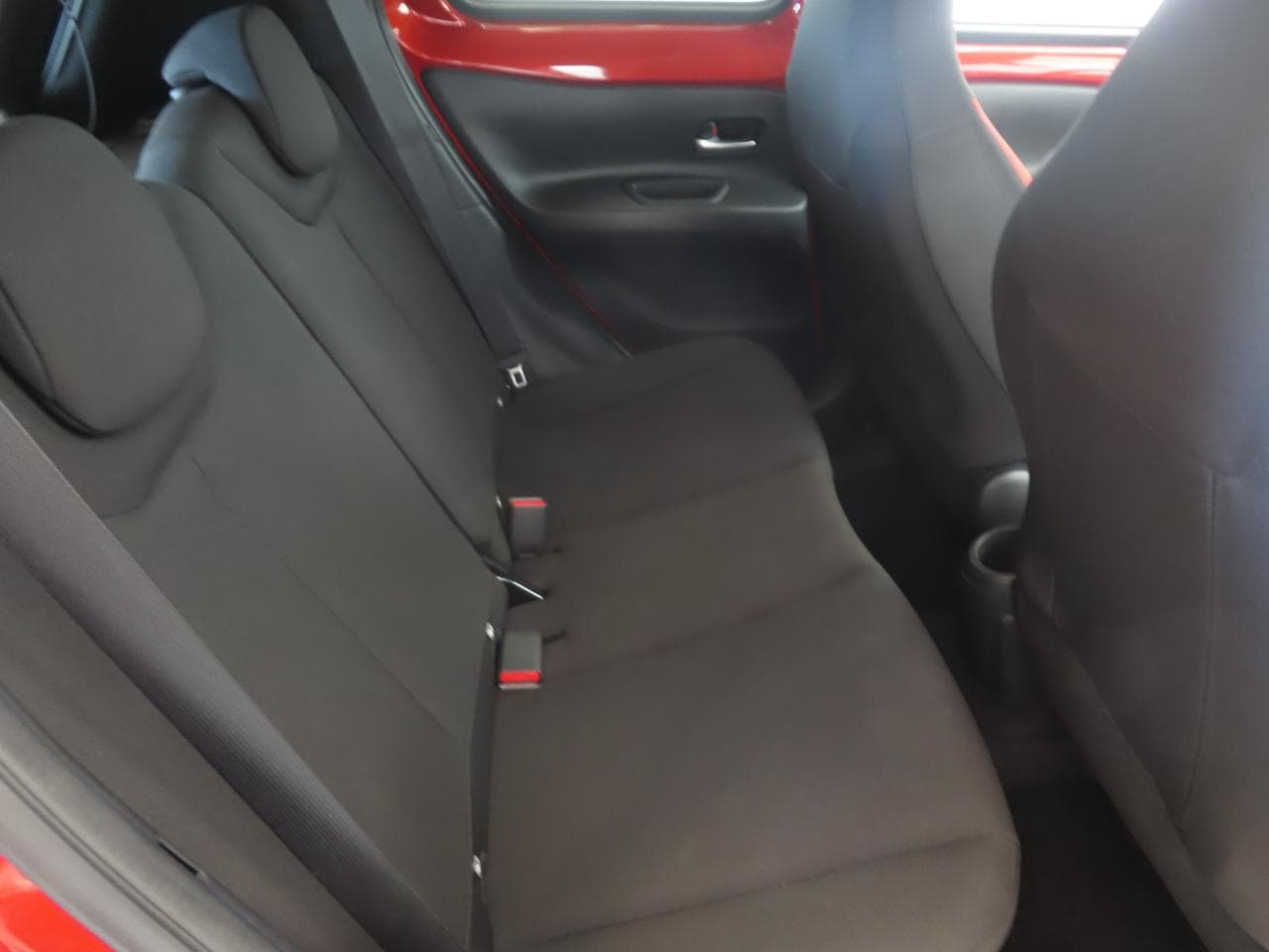 2023 Toyota AYGO - 13