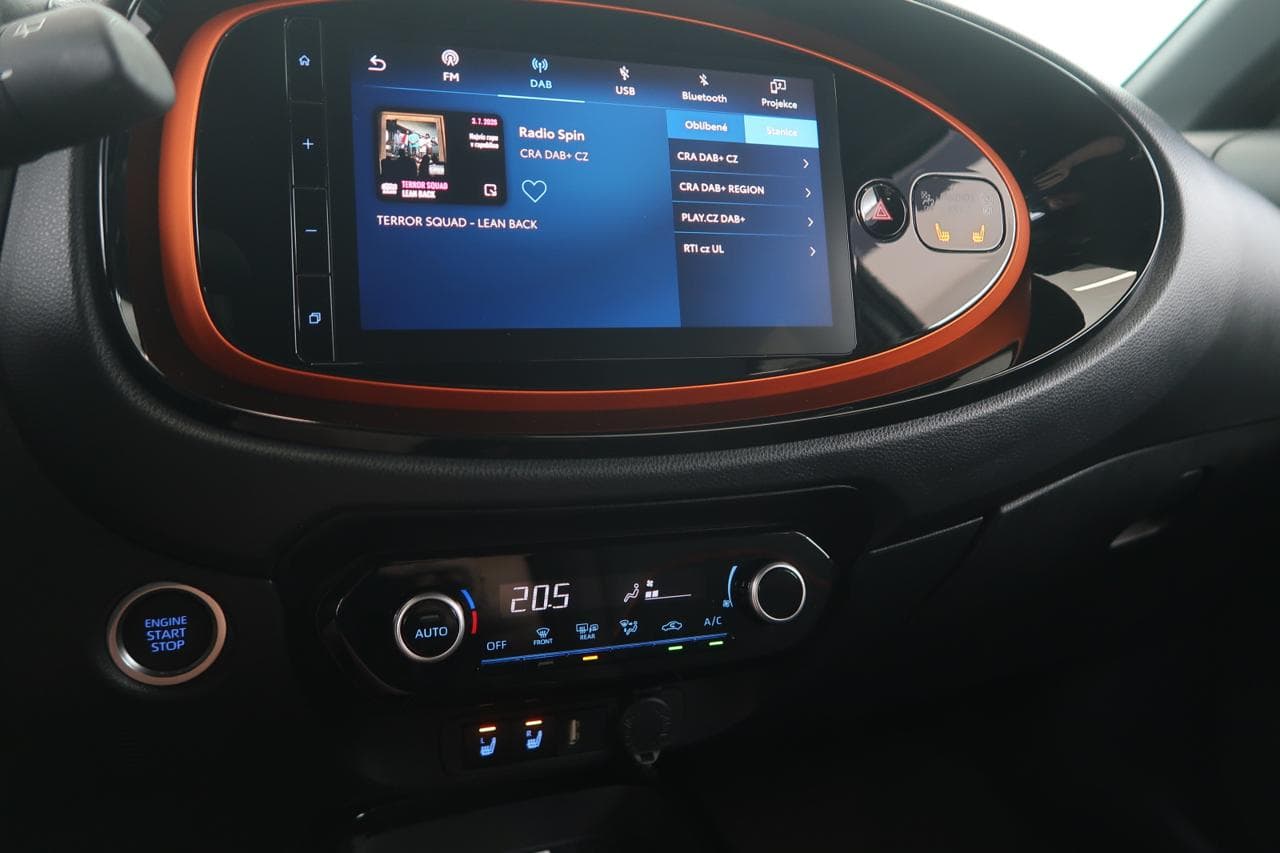 2022 Toyota AYGO - 18