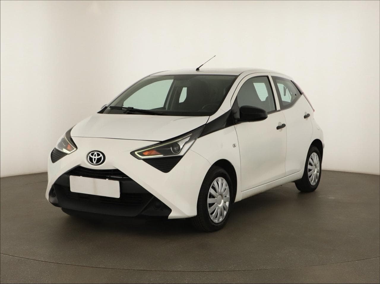 2021 Toyota AYGO - 3