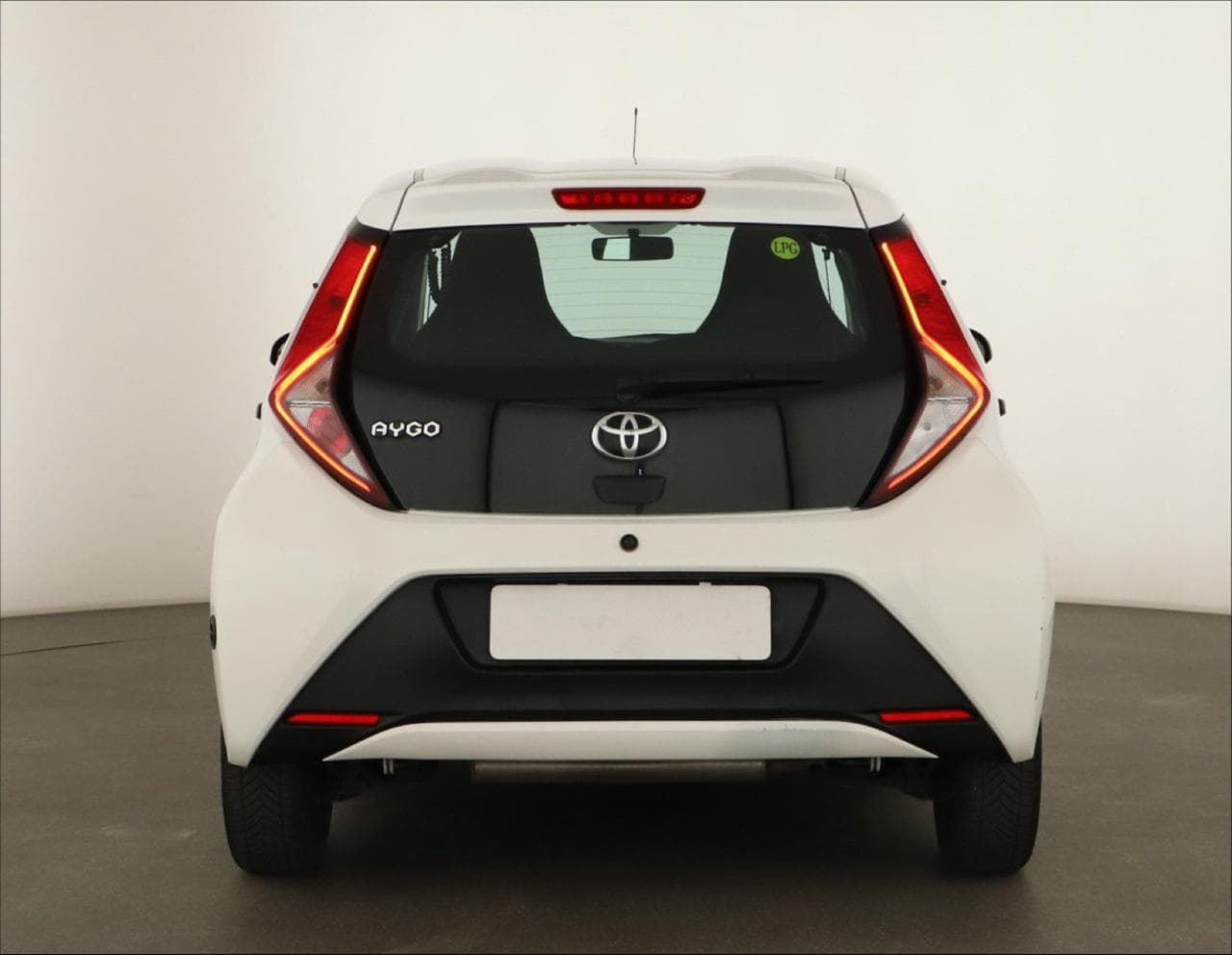 2021 Toyota AYGO - 6