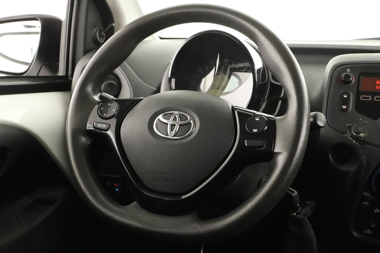 2021 Toyota AYGO - 14