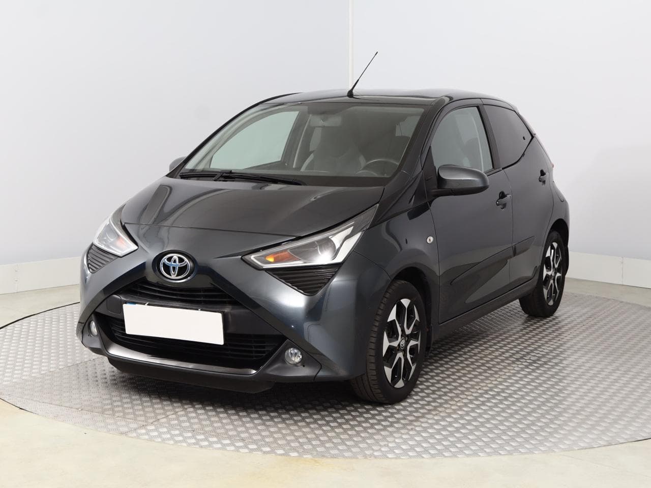 2021 Toyota AYGO - 3