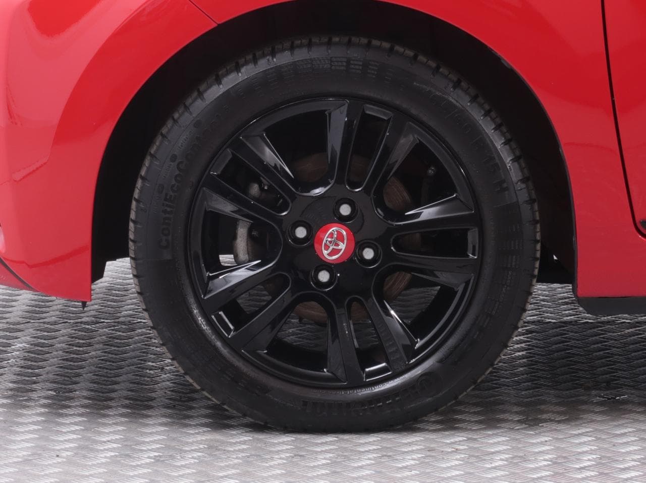 2018 Toyota AYGO - 20