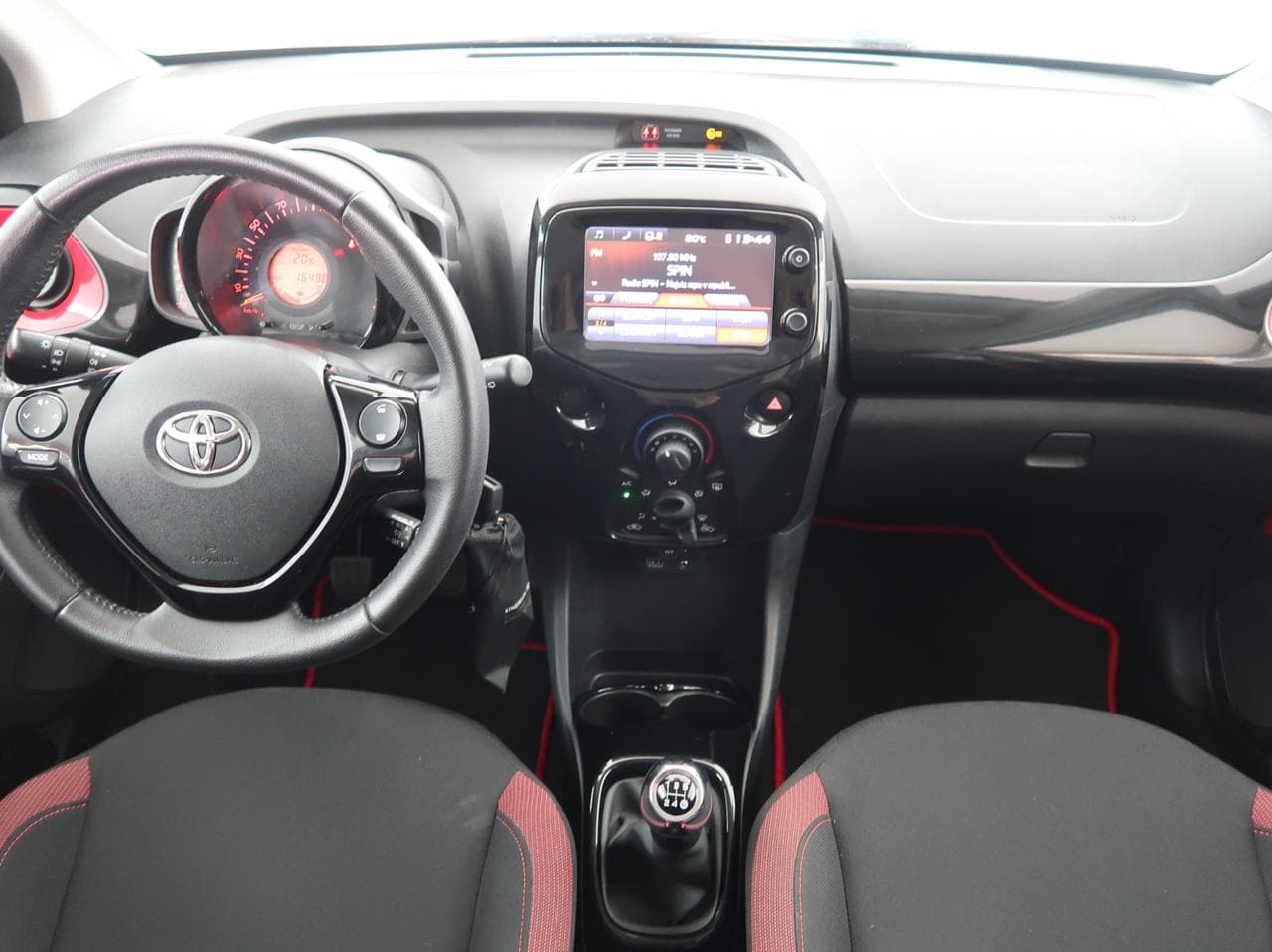 2018 Toyota AYGO - 10