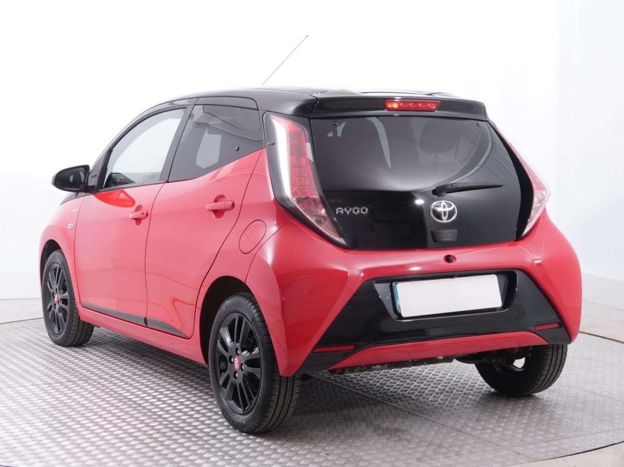 2018 Toyota AYGO - 5