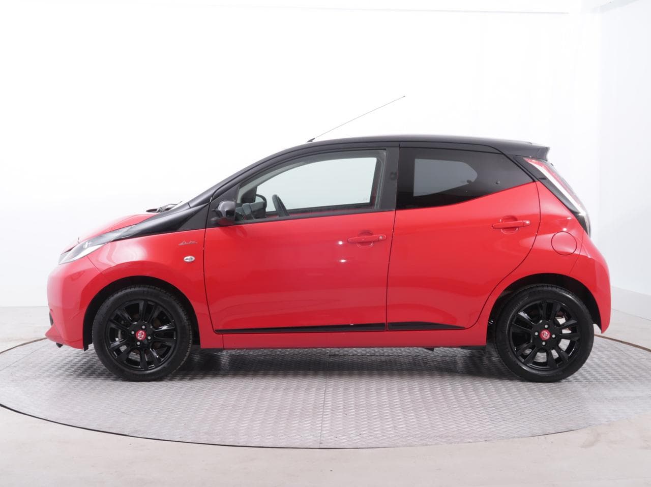 2018 Toyota AYGO - 4