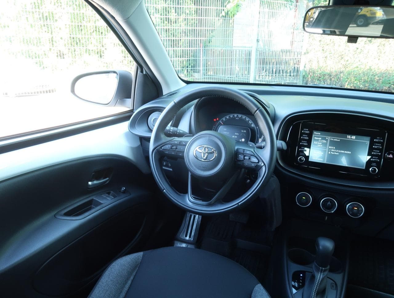 2023 Toyota AYGO - 9