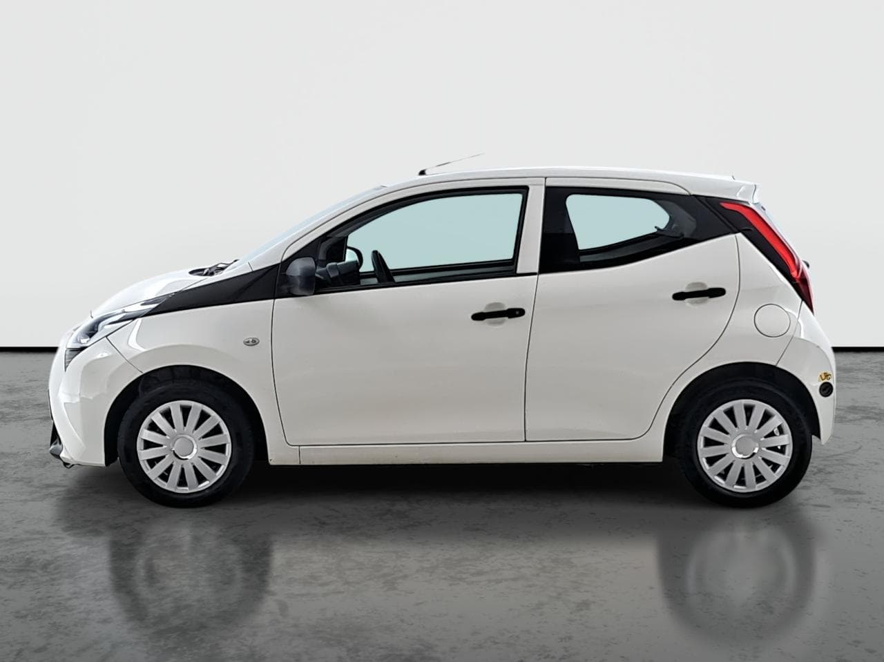 2021 Toyota AYGO - 4