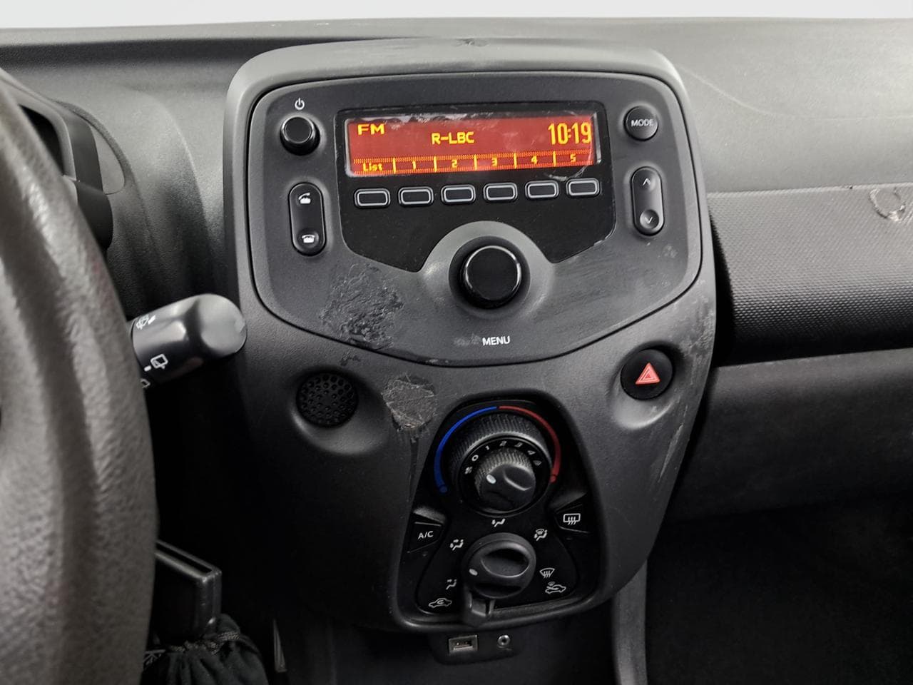 2021 Toyota AYGO - 18