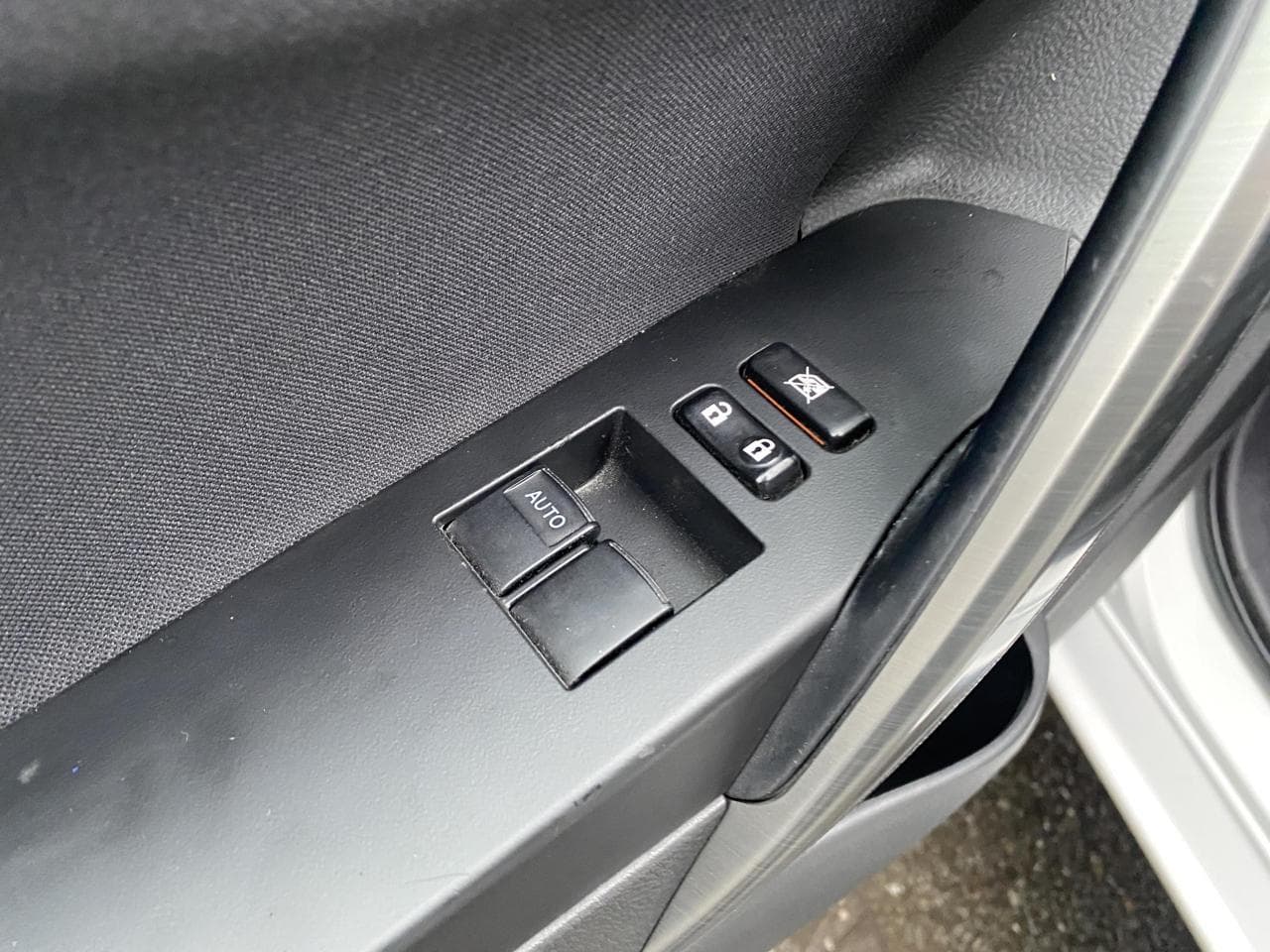 2014 Toyota AURIS - 12