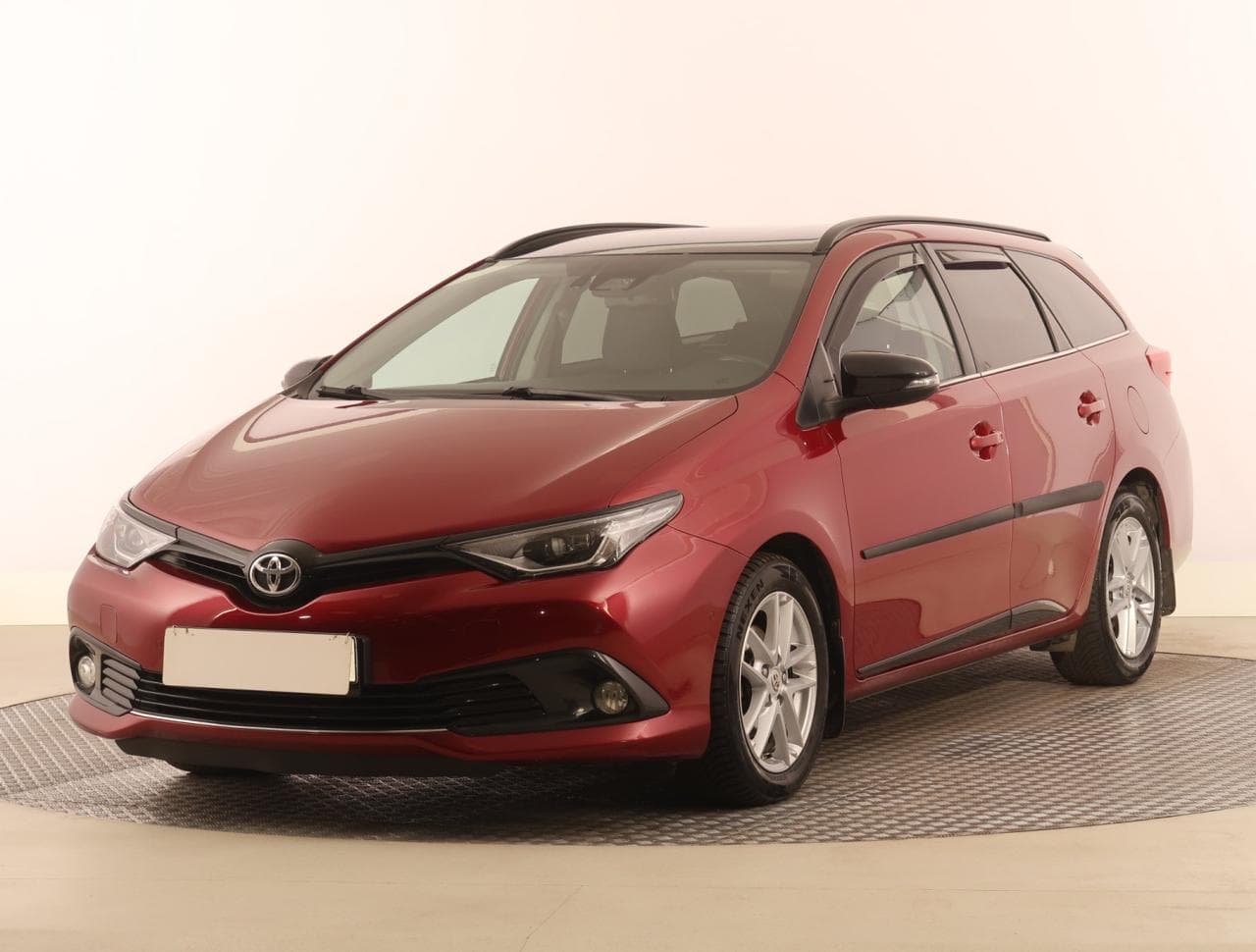 2018 Toyota AURIS - 3
