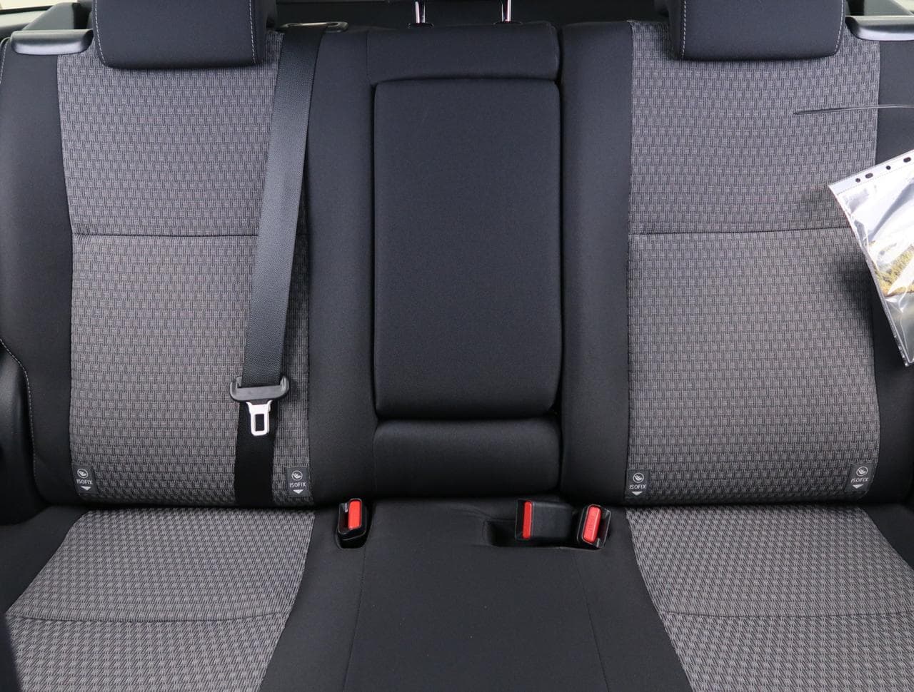 2018 Toyota AURIS - 14