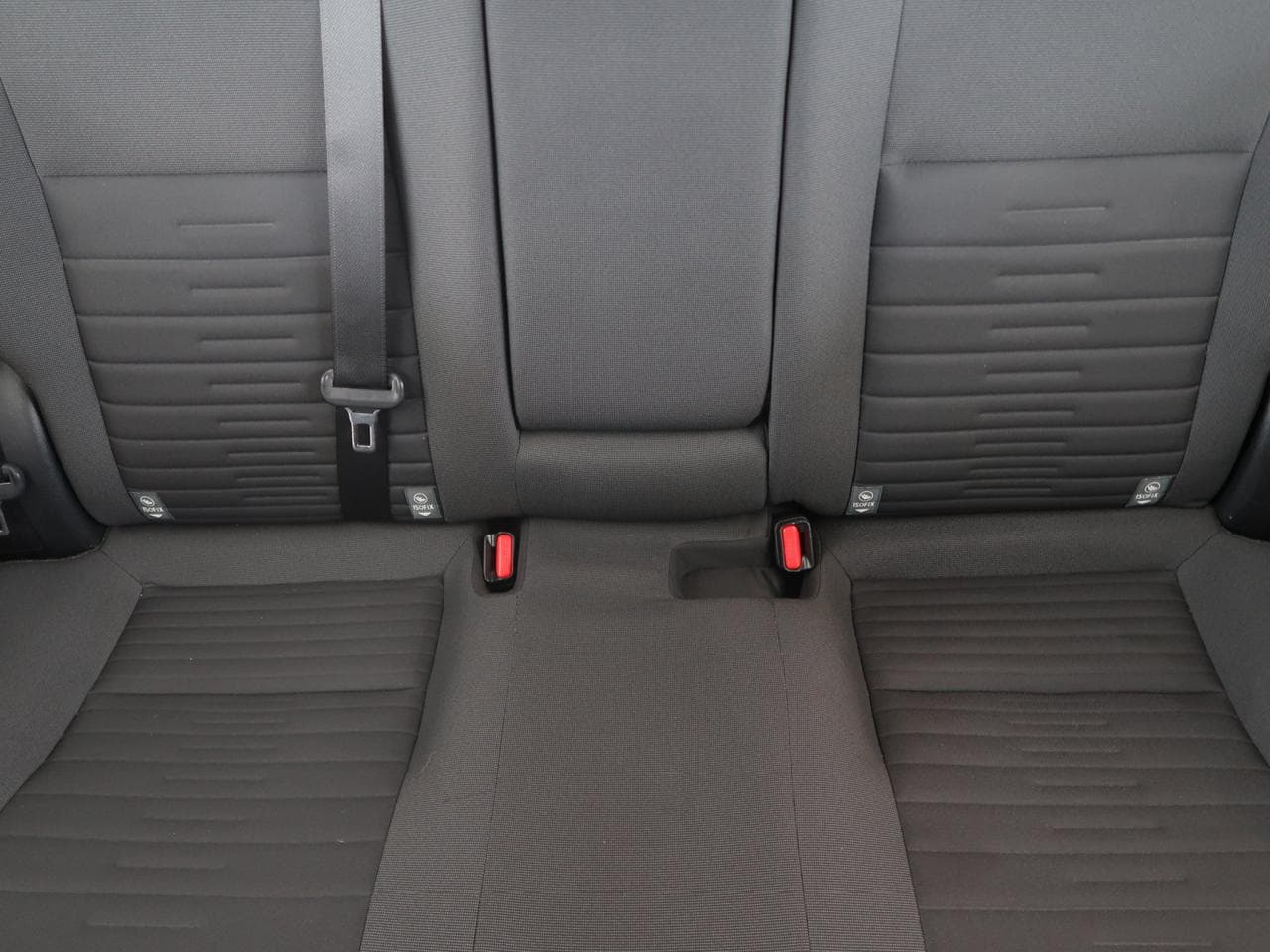 2016 Toyota AURIS - 26