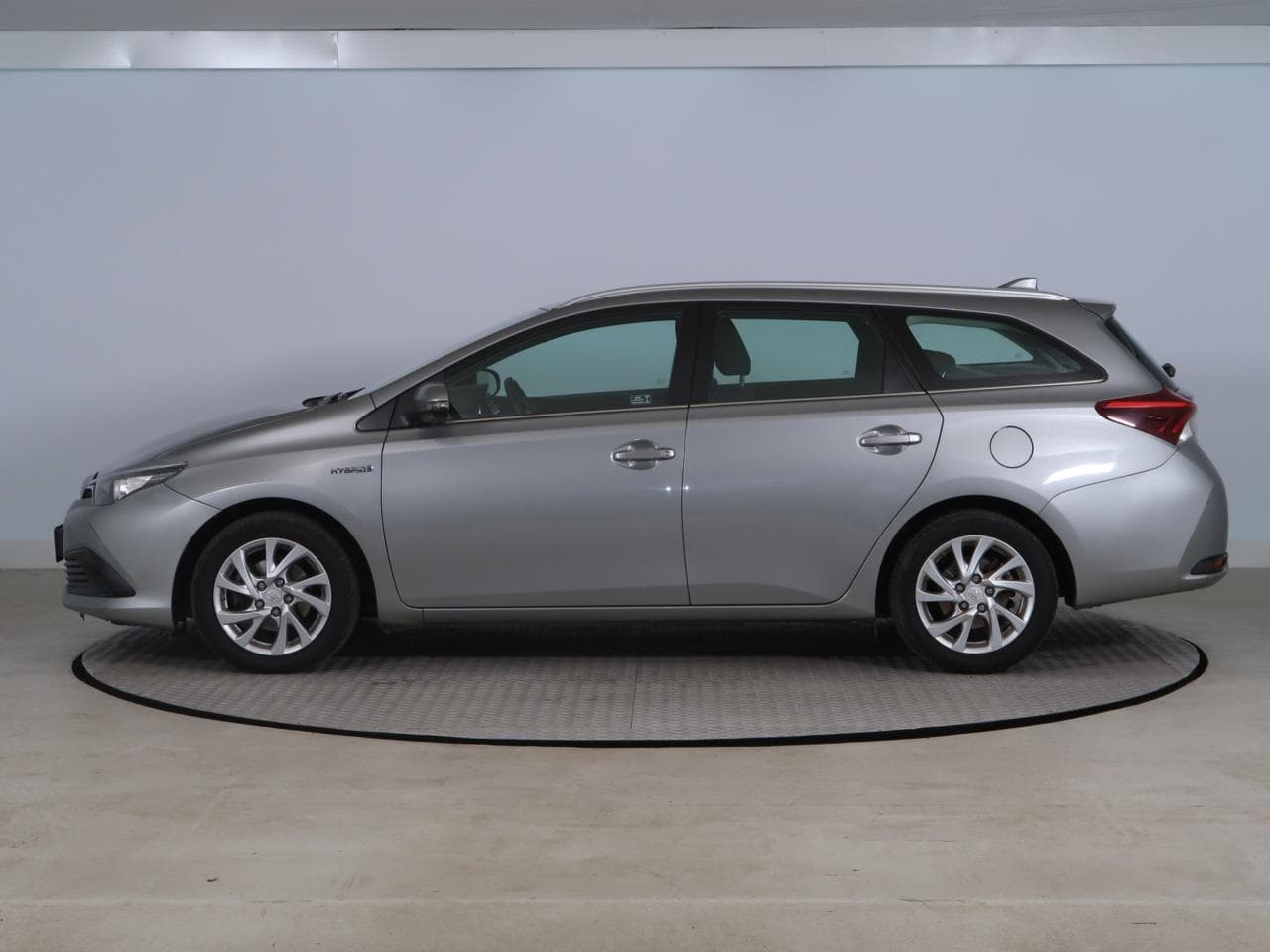 2016 Toyota AURIS - 7
