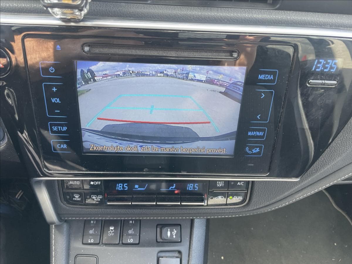 2018 Toyota AURIS - 17
