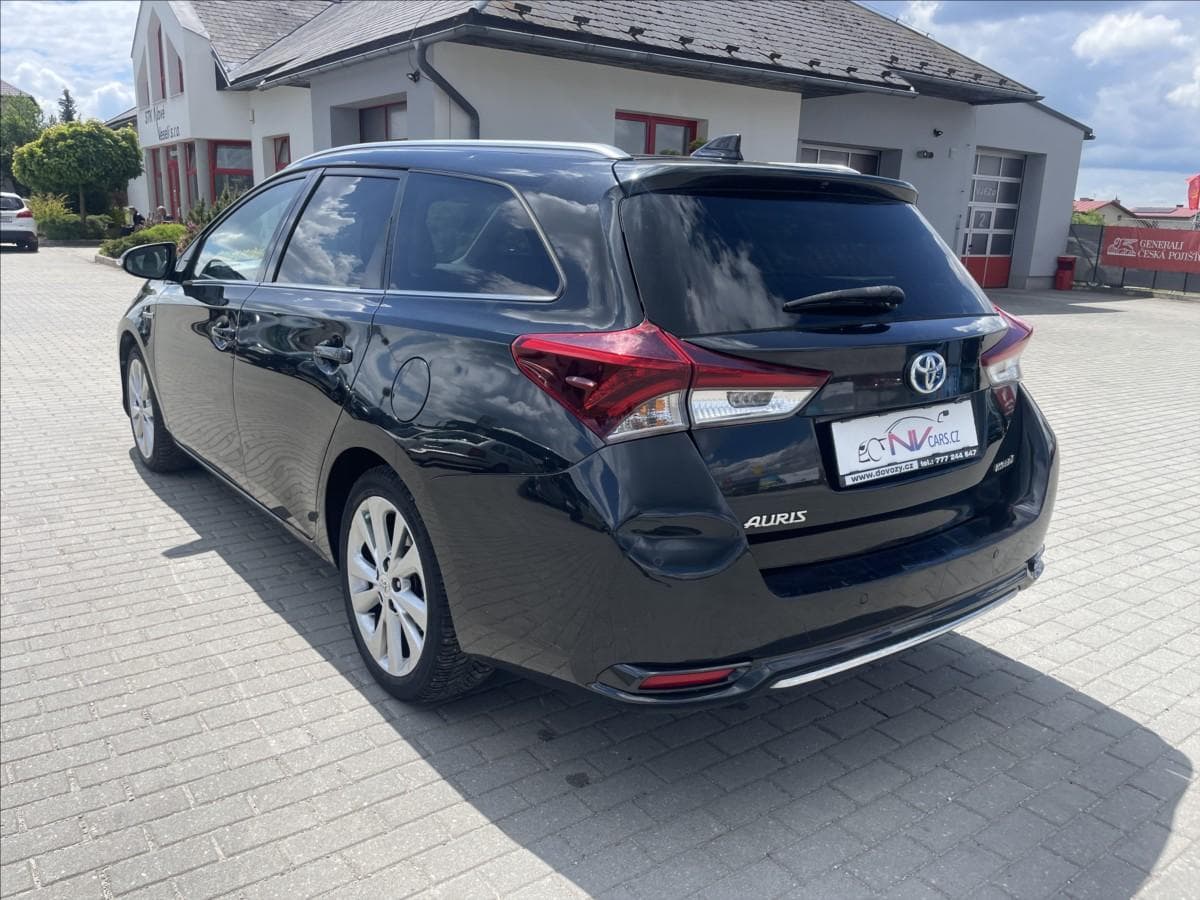 2018 Toyota AURIS - 3