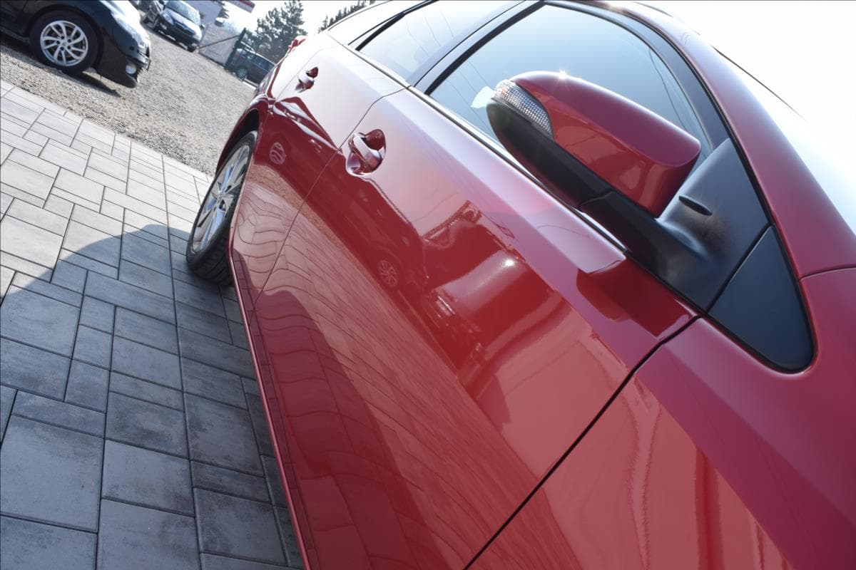2015 Toyota AURIS - 13