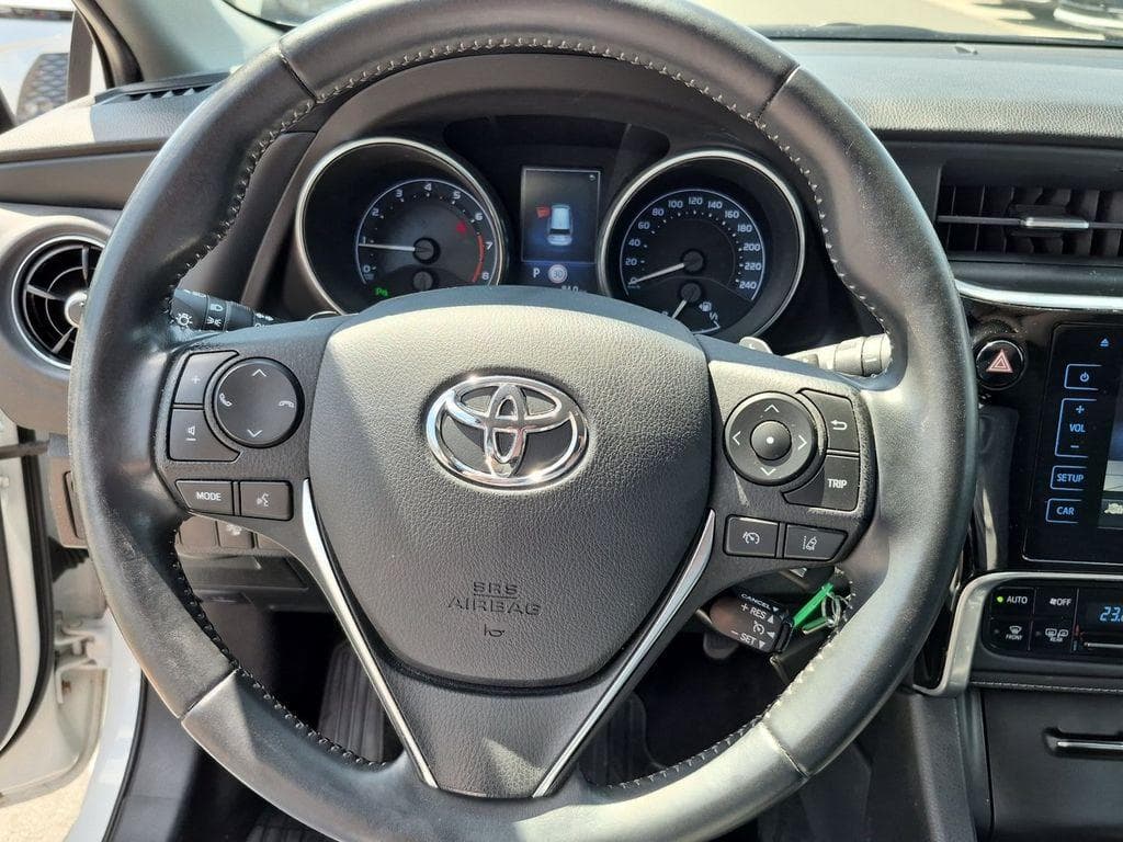 2017 Toyota AURIS - 14